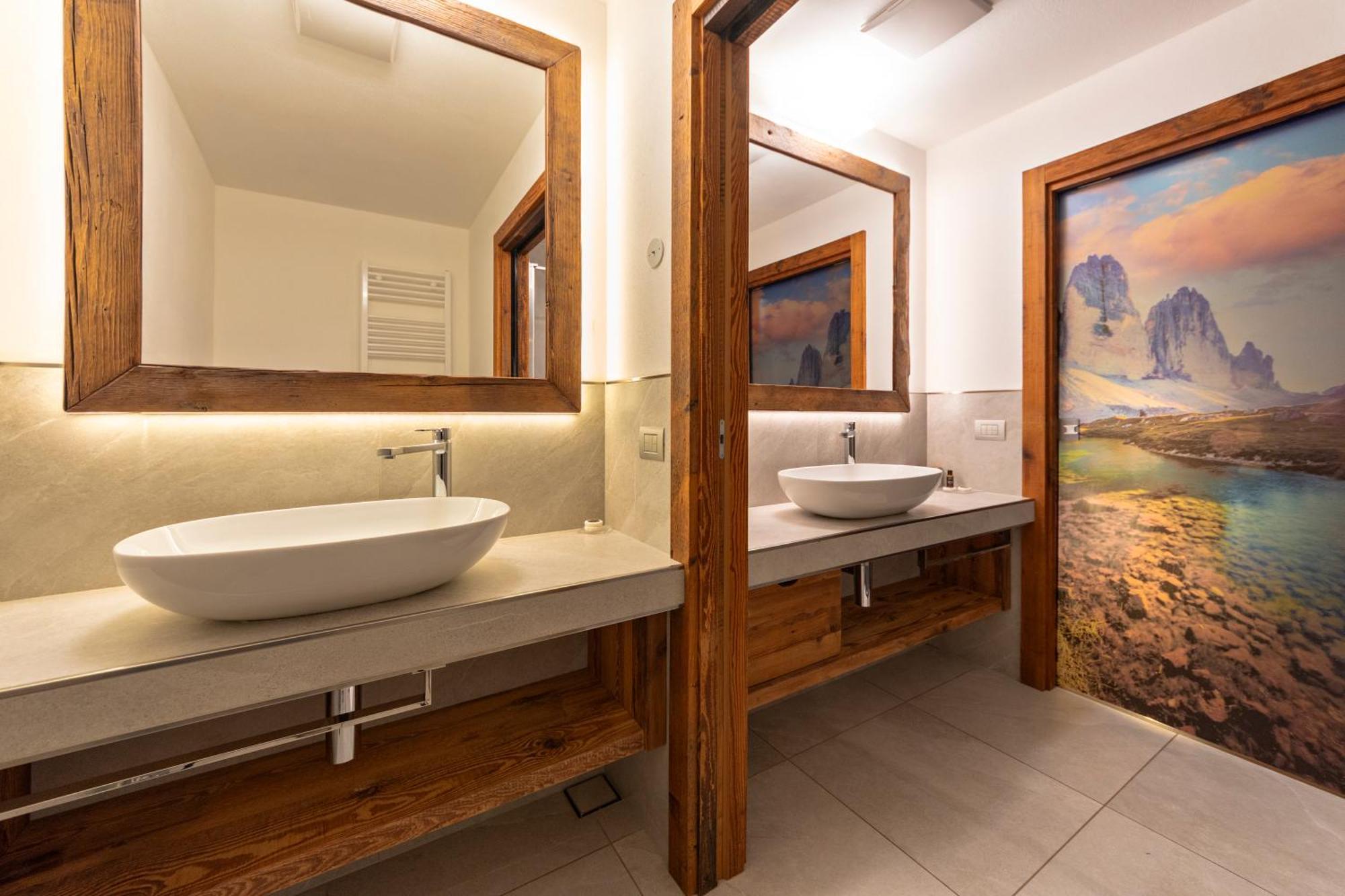 Hotel Arnika Wellness Passo San Pellegrino Exterior photo