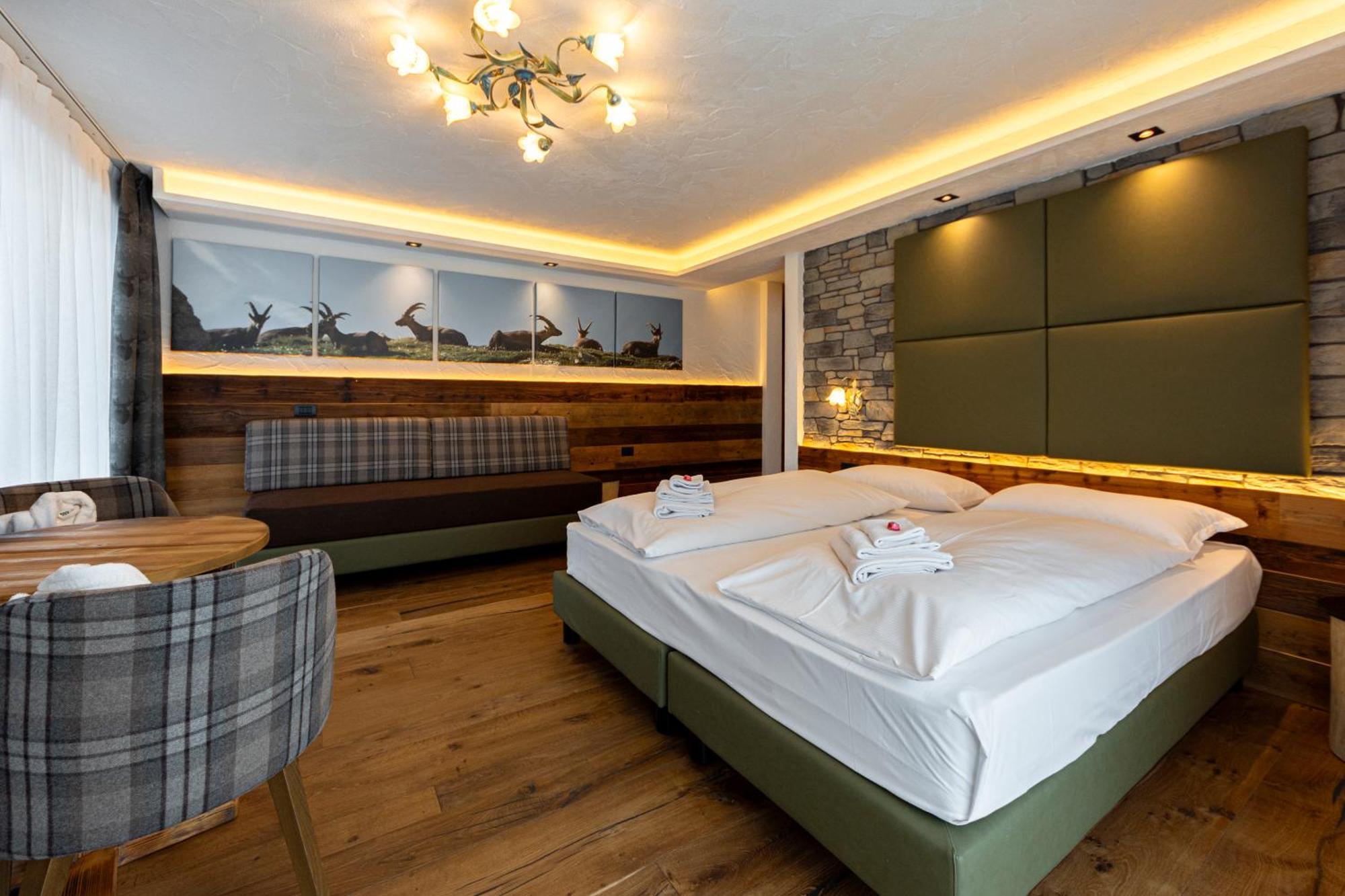 Hotel Arnika Wellness Passo San Pellegrino Exterior photo