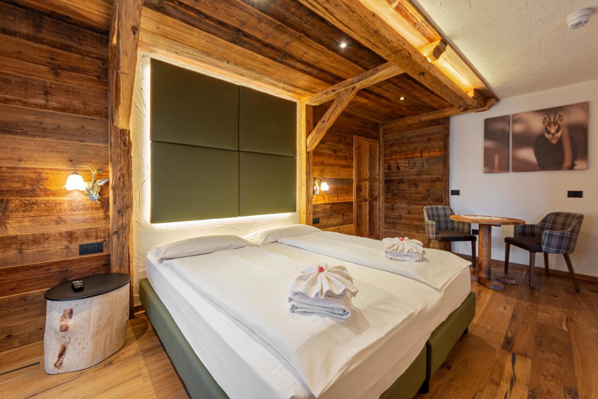 Hotel Arnika Wellness Passo San Pellegrino Exterior photo