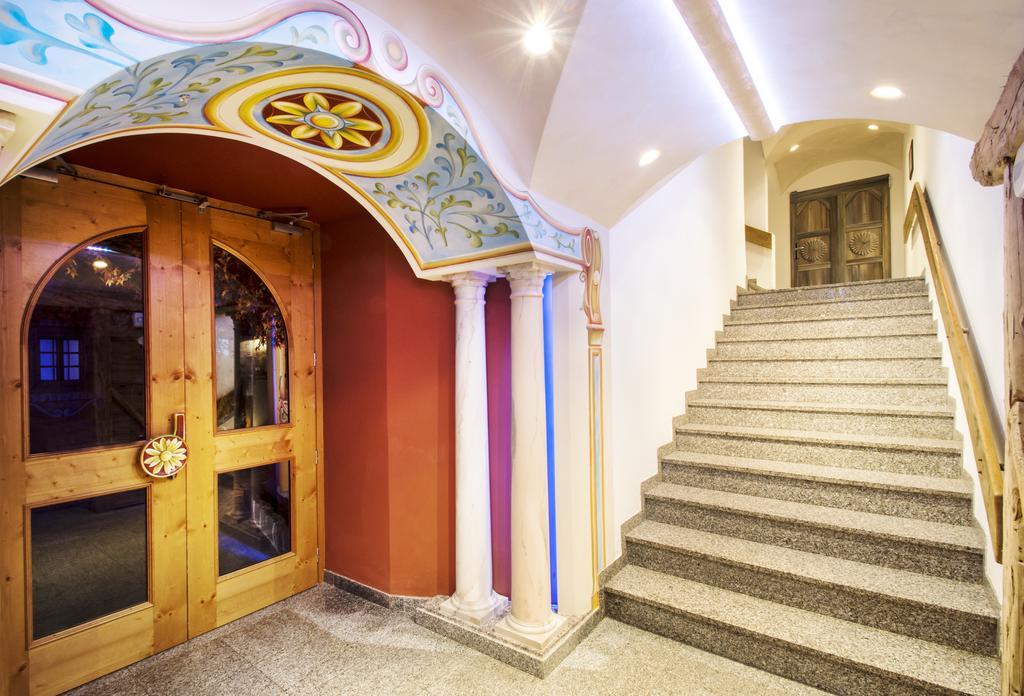 Hotel Arnika Wellness Passo San Pellegrino Exterior photo